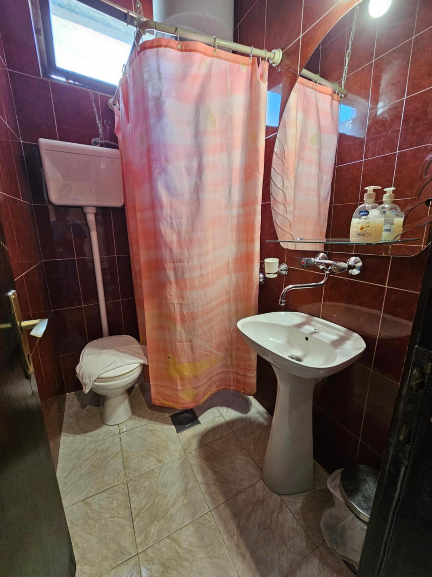 Guesthouse Sidro Ulcinj Extérieur photo