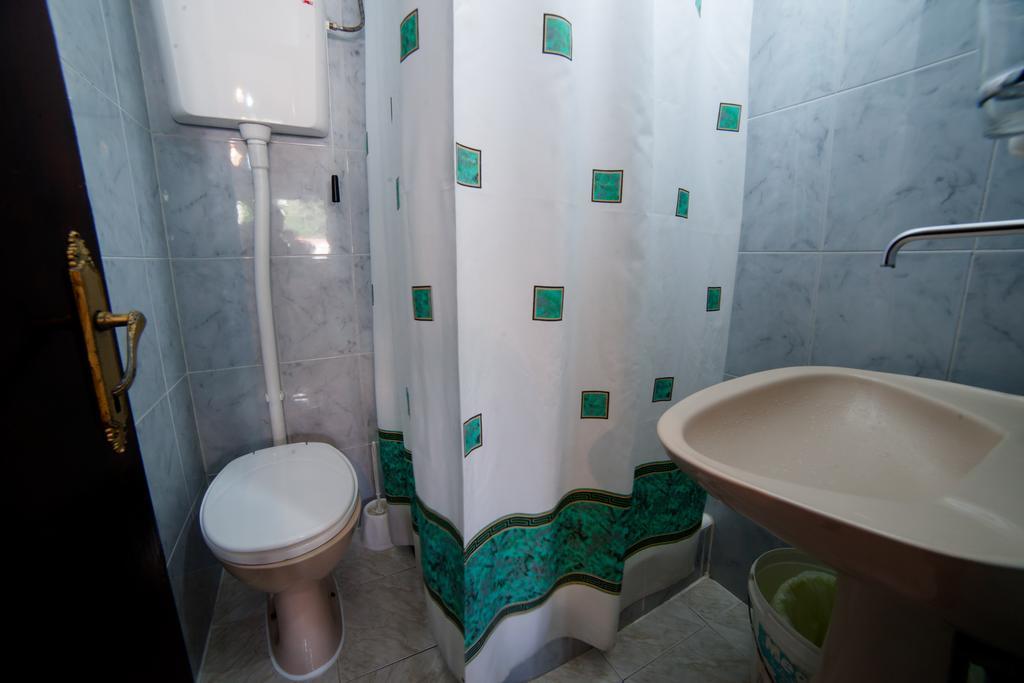 Guesthouse Sidro Ulcinj Extérieur photo